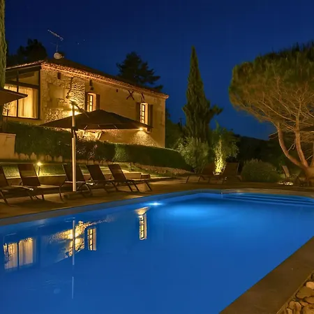 Domaine De La Roque A La Campagne Bbq Ping Pong-piscine Prviee Chauffee * Valprionde