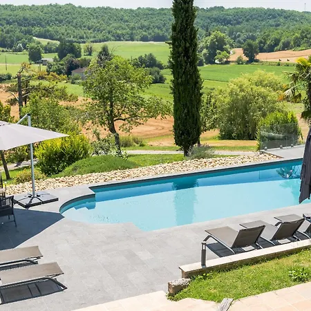 Domaine De La Roque A La Campagne Bbq Ping Pong-piscine Prviee Chauffee 펜션 *