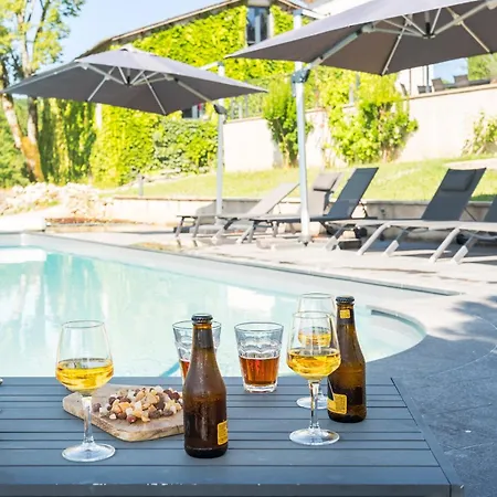 Domaine De La Roque A La Campagne Bbq Ping Pong-piscine Prviee Chauffee Valprionde
