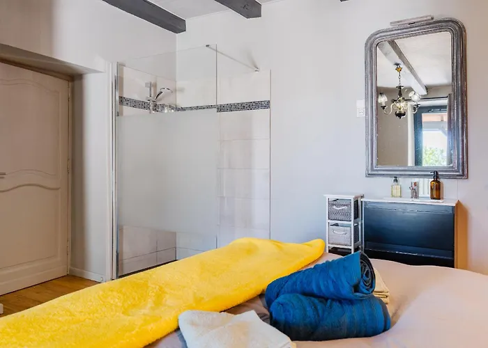 Domaine De La Roque A La Campagne Bbq Ping Pong Oc Keys *